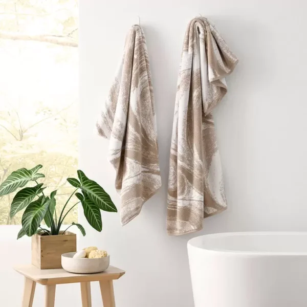 Loftex 100% Cotton Marble Spa Bath Towel - Image 2