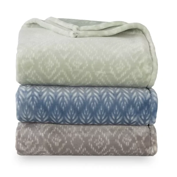 Eco-Friendly Recycled Polyester Throw Blanket – Soft, Reversible & Machine Washable