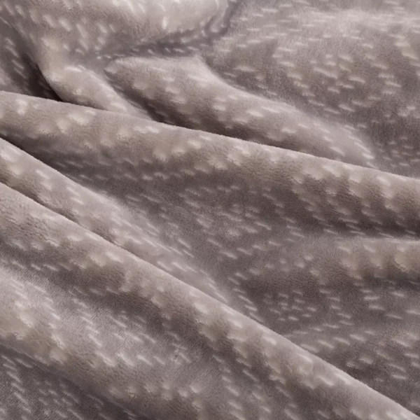 Eco-Friendly Recycled Polyester Throw Blanket – Soft, Reversible & Machine Washable - Image 6