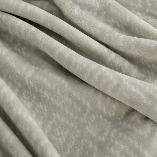 Eco-Friendly Recycled Polyester Throw Blanket – Soft, Reversible & Machine Washable - Image 5